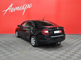2018 Skoda Rapid I Рестайлинг, чёрный, 995000 рублей, вид 3
