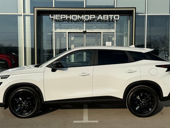 2024 Omoda C5 I Рестайлинг, белый - вид 4