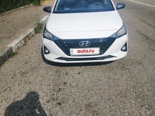 2022 Hyundai Solaris II Рестайлинг, белый, 1400000 рублей, вид 2