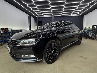 2018 Volkswagen Passat B8, чёрный, 2400000 рублей, вид 2