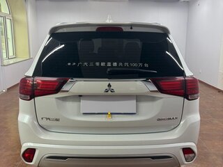 2021 Mitsubishi Outlander III Рестайлинг 3, белый, 2034000 рублей, вид 5