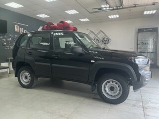 2026 Lada (ВАЗ) Niva Travel I Рестайлинг, чёрный, 1437900 рублей, вид 3