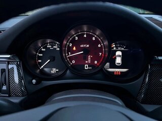 2023 Porsche Macan GTS I Рестайлинг 2, красный, 11500000 рублей, вид 3