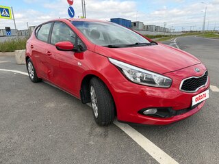 2014 Kia Ceed II, красный, 799999 рублей, вид 3