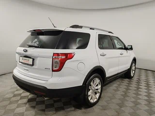 2014 Ford Explorer V, белый, 1945000 рублей, вид 5