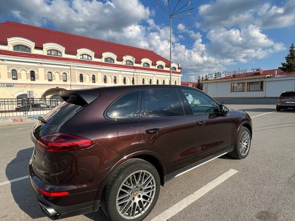 2017 Porsche Cayenne Diesel II Рестайлинг (958), белый, 6500000 рублей - вид 10