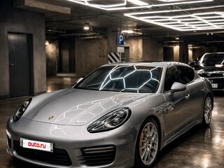 2015 Porsche Panamera GTS I Рестайлинг, серебристый, 4050000 рублей, вид 2