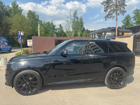 2023 Land Rover Range Rover Sport P530 III, чёрный, 12800000 рублей, вид 4