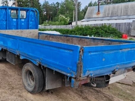 1993 Toyota Toyoace, синий, 850000 рублей, вид 2