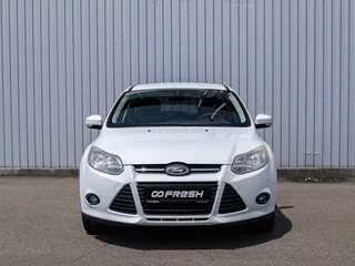 2014 Ford Focus III, белый, 690000 рублей, вид 3