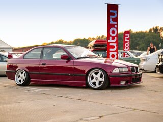 1993 BMW 3 серии 318i III (E36), розовый, 1200000 рублей, вид 4