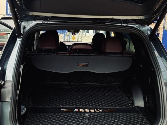 2023 Geely Monjaro (Xingyue L) I, серый, 2800000 рублей - вид 7