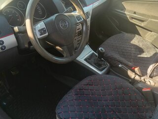 2009 Opel Astra H Рестайлинг, серебристый, 530000 рублей, вид 5