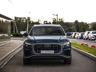 2018 Audi Q8 55 TFSI I (4M), синий, 4744000 рублей, вид 4