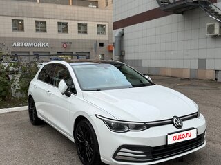 2021 Volkswagen Golf VIII, белый, 2500000 рублей, вид 3