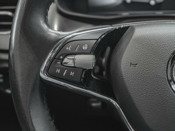 2021 Skoda Rapid II, белый, 1810000 рублей - вид 24
