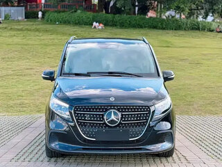 2025 Mercedes-Benz V-Класс Long 300 длинный III (W447) Рестайлинг 2, чёрный, 6900000 рублей, вид 2