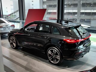 2026 Audi Q5 45 TFSI III (GU), чёрный, 8941000 рублей, вид 4