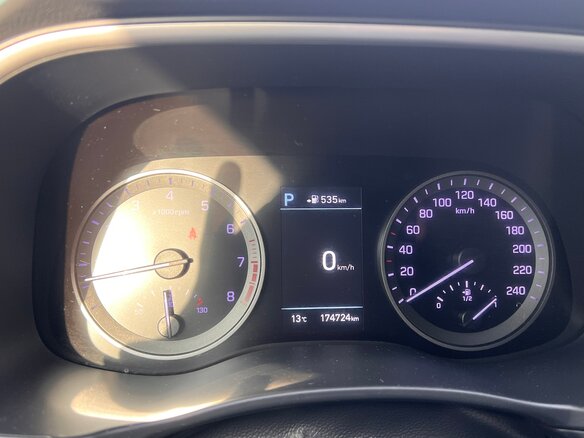 2019 Hyundai Tucson III Рестайлинг, зелёный, 2150000 рублей - вид 5