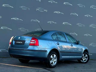 2008 Skoda Octavia II (A5), серый, 359400 рублей, вид 2