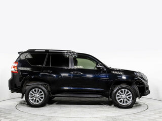 2015 Toyota Land Cruiser Prado 6-speed 150 Series Рестайлинг 1, чёрный, 4188000 рублей, вид 3