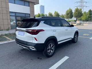 2022 Kia KX3, белый, 1800110 рублей, вид 5