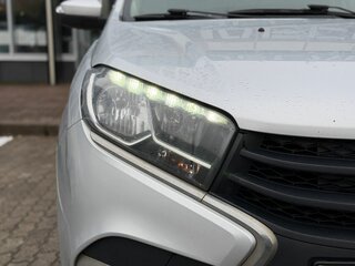 2017 Lada (ВАЗ) XRAY I, серебристый, 788000 рублей, вид 4