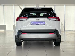 2020 Toyota RAV4 V (XA50), белый, 3830000 рублей, вид 5