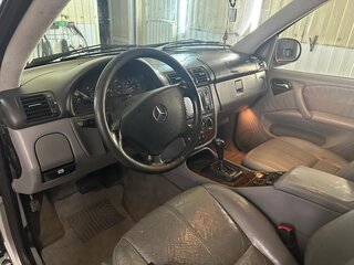 2000 Mercedes-Benz M-Класс 320 I (W163), серебристый, 249000 рублей, вид 4