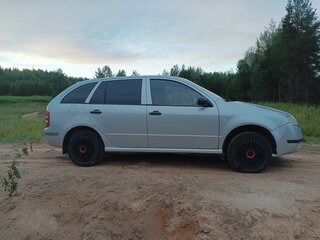 2002 Skoda Fabia I, серебристый, 150000 рублей, вид 3