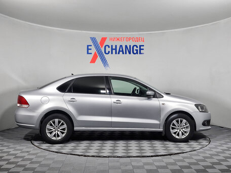 2013 Volkswagen Polo V, серебристый, 719000 рублей, вид 3