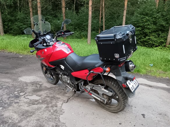 2005 Suzuki V-Strom DL 650, красный, 415000 рублей - вид 12