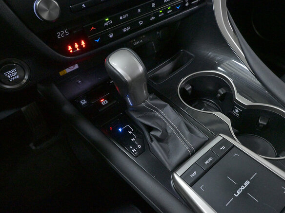2022 Lexus RX 300 IV Рестайлинг, серебристый, 5870000 рублей - вид 11
