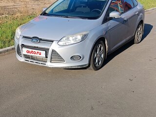 2011 Ford Focus III, серебристый, 700000 рублей, вид 1