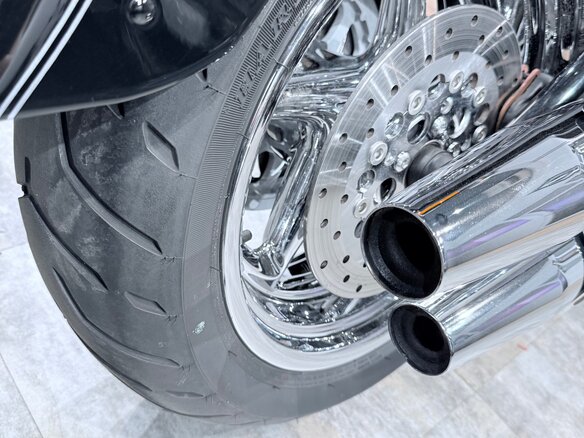2010 Harley-Davidson Fat Boy, чёрный, 1299000 рублей - вид 26