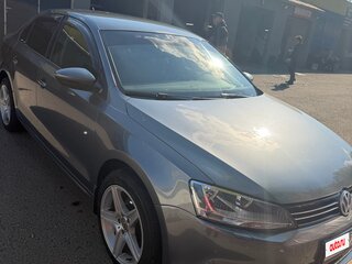 2012 Volkswagen Jetta VI, серый, 850000 рублей, вид 2