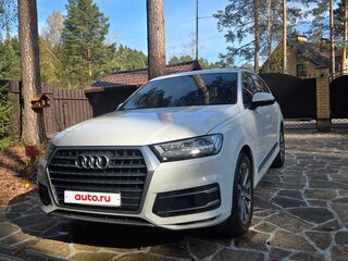 2016 Audi Q7 II (4M), белый, 3300000 рублей, вид 3