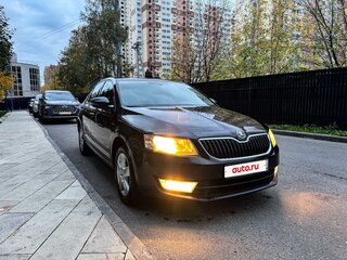 2015 Skoda Octavia III (A7), чёрный, 1300000 рублей, вид 3