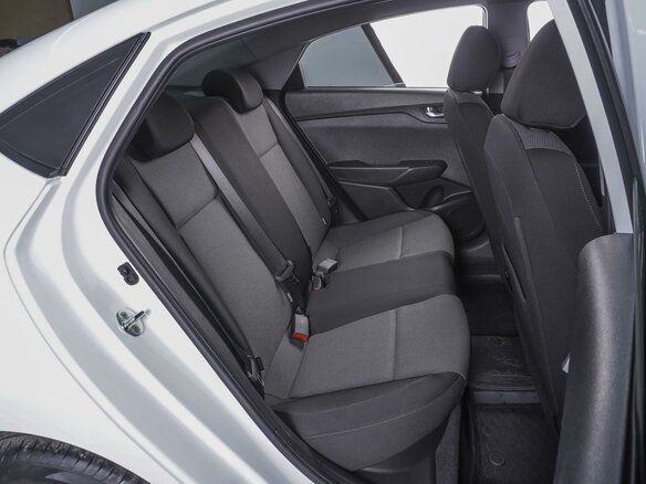 2021 Hyundai Solaris II Рестайлинг, белый, 1685000 рублей - вид 6