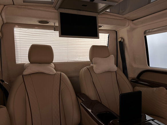 2018 Volkswagen Multivan T6, чёрный, 4200000 рублей - вид 15