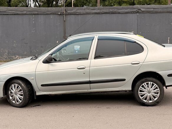 2003 Renault Megane I Рестайлинг, серебристый, 190000 рублей - вид 6