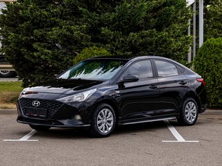2022 Hyundai Solaris II Рестайлинг, чёрный, 1365000 рублей, вид 1