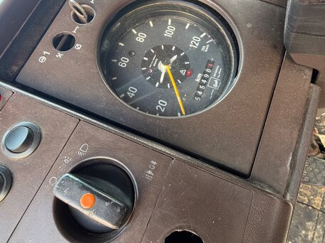 1992 Mercedes-Benz 1117, жёлтый, 649000 рублей, вид 5