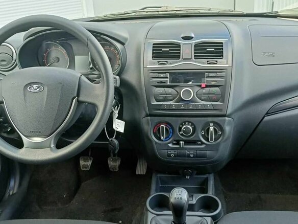 2026 Lada (ВАЗ) Granta I Рестайлинг, чёрный, 1140000 рублей - вид 2