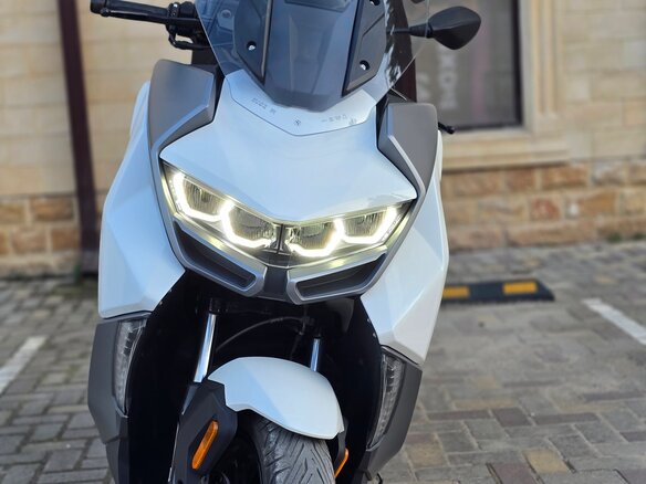 2020 BMW C 400 GT, белый, 655000 рублей - вид 38