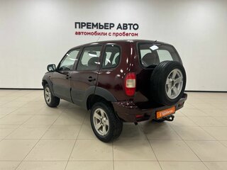 2009 Chevrolet Niva I, красный, 320000 рублей, вид 4