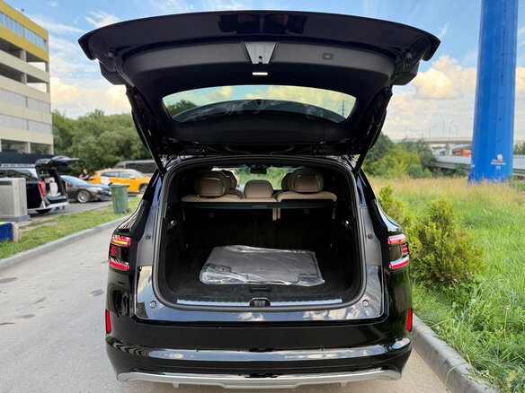 2026 Zeekr 8X 70 kWh, чёрный - вид 5