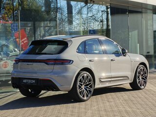2026 Porsche Macan I Рестайлинг 2, серый, 14080000 рублей, вид 2