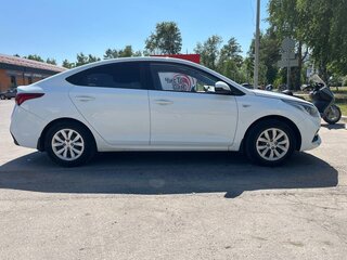 2017 Hyundai Solaris II, белый, 800000 рублей, вид 3