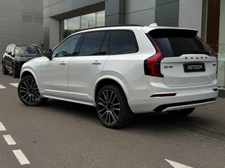 2026 Volvo XC90 B5 II Рестайлинг 2, белый, 11250000 рублей, вид 4